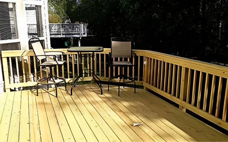 Transform Your Outdoor Space: Hiring The Best Deck Contractors